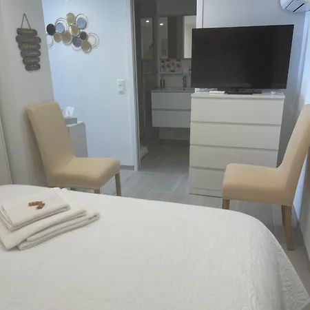 Apartament Grand Neuf A 50 M Du Port *